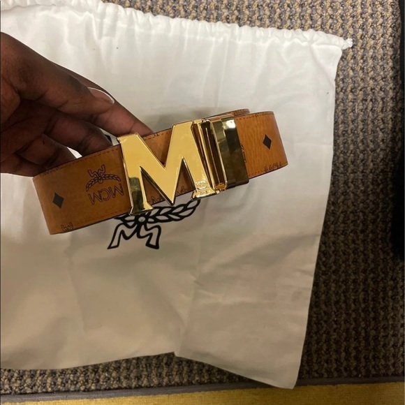 MCM Reversible Belt - Picture 2 of 9